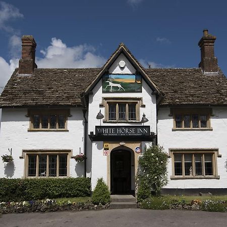 The White Horse Inn Calne Exteriér fotografie
