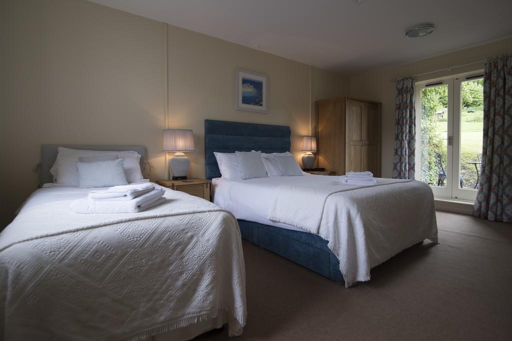 The White Horse Inn Calne Exteriér fotografie